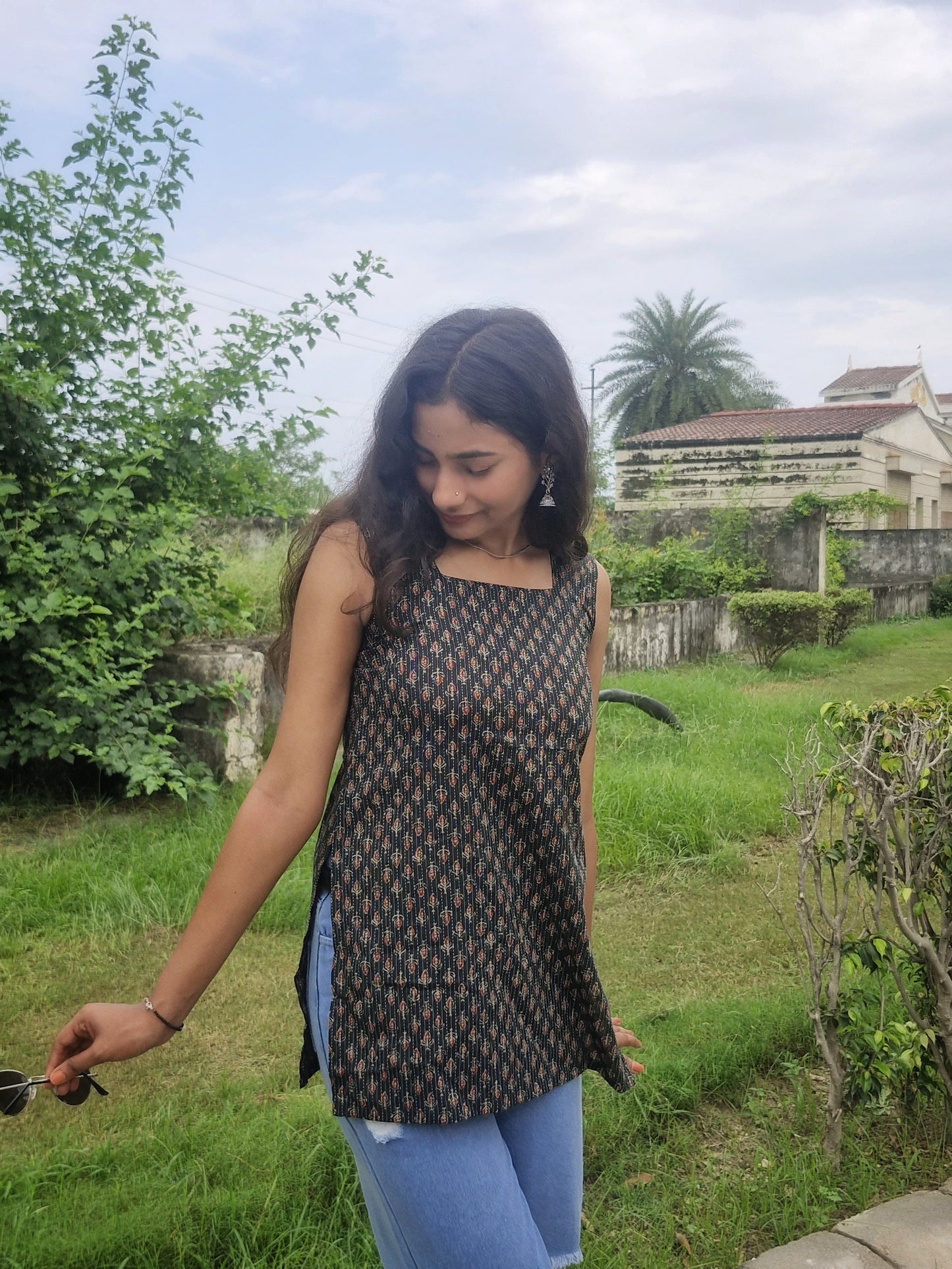 Indiraa - Trending Women’s Backless Short Cotton Kurti | Olive Green Sleeveless Kurti Top for College & Office Wear