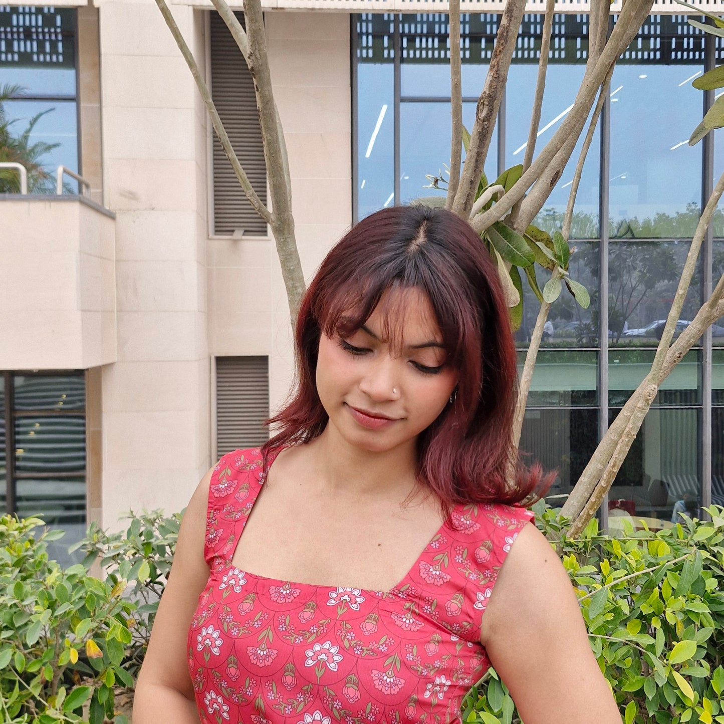 Sleeveless Short Kurti with Square Neck & Corset Lace-Up Back for Women