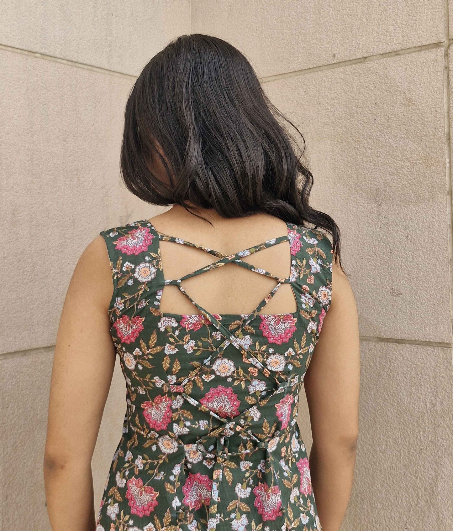 Cotton Green Sleeveless Short Kurti with Corset Back & Square Neck