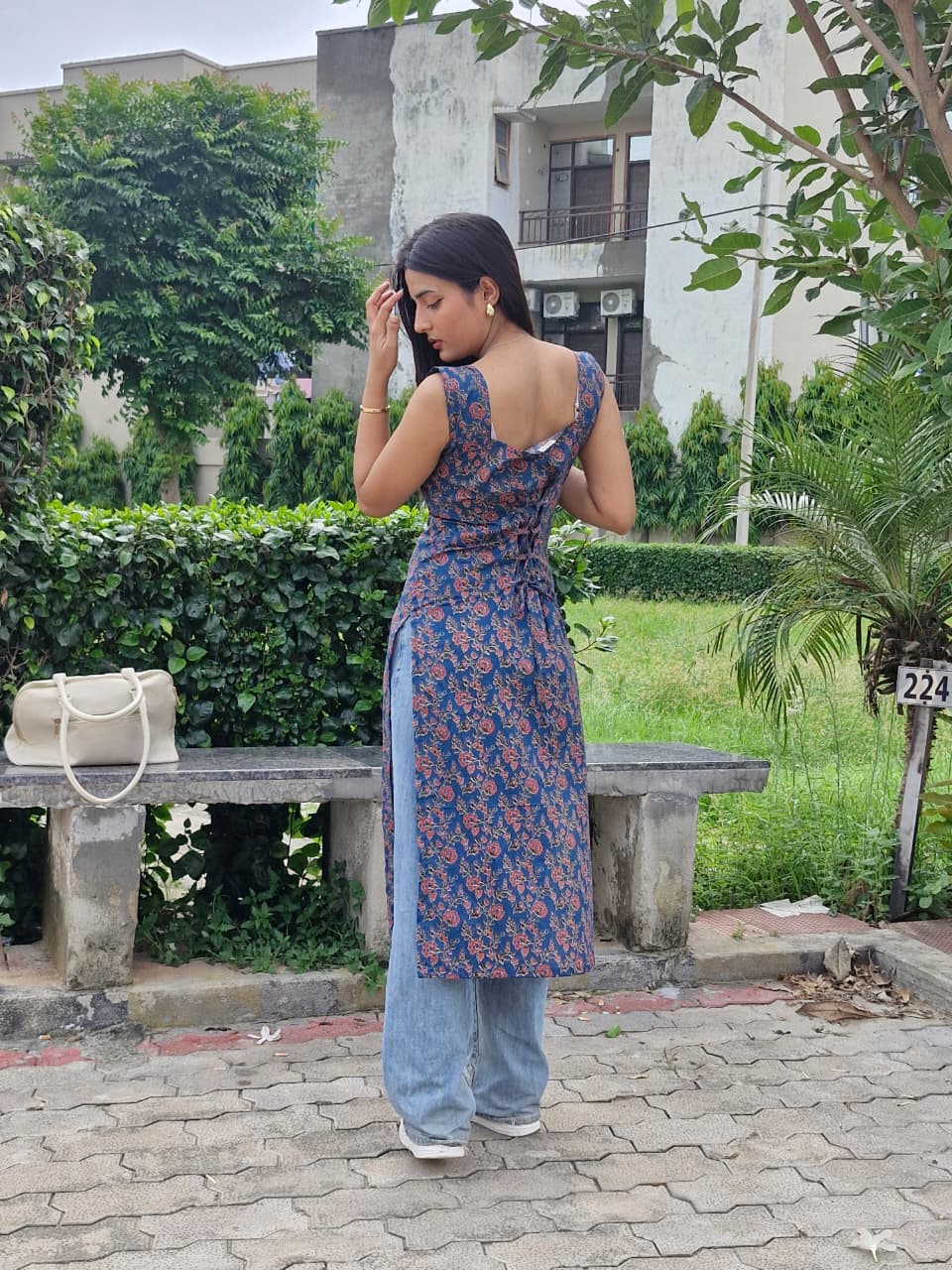 Tavisha - Women’s Long Sleeveless Kurti with Corset Back – Elegant & Stylish Fitwear