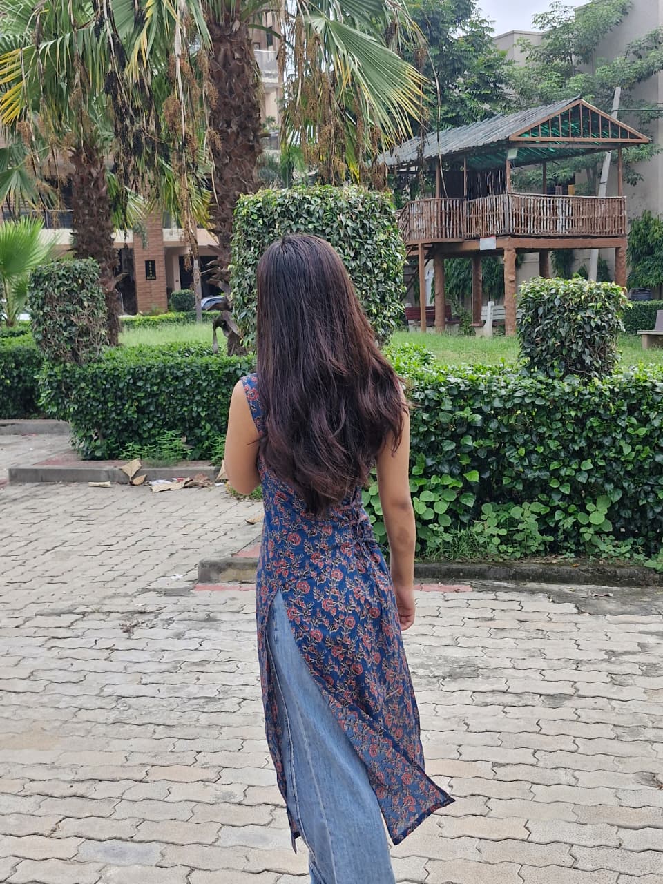 Tavisha - Women’s Long Sleeveless Kurti with Corset Back – Elegant & Stylish Fitwear