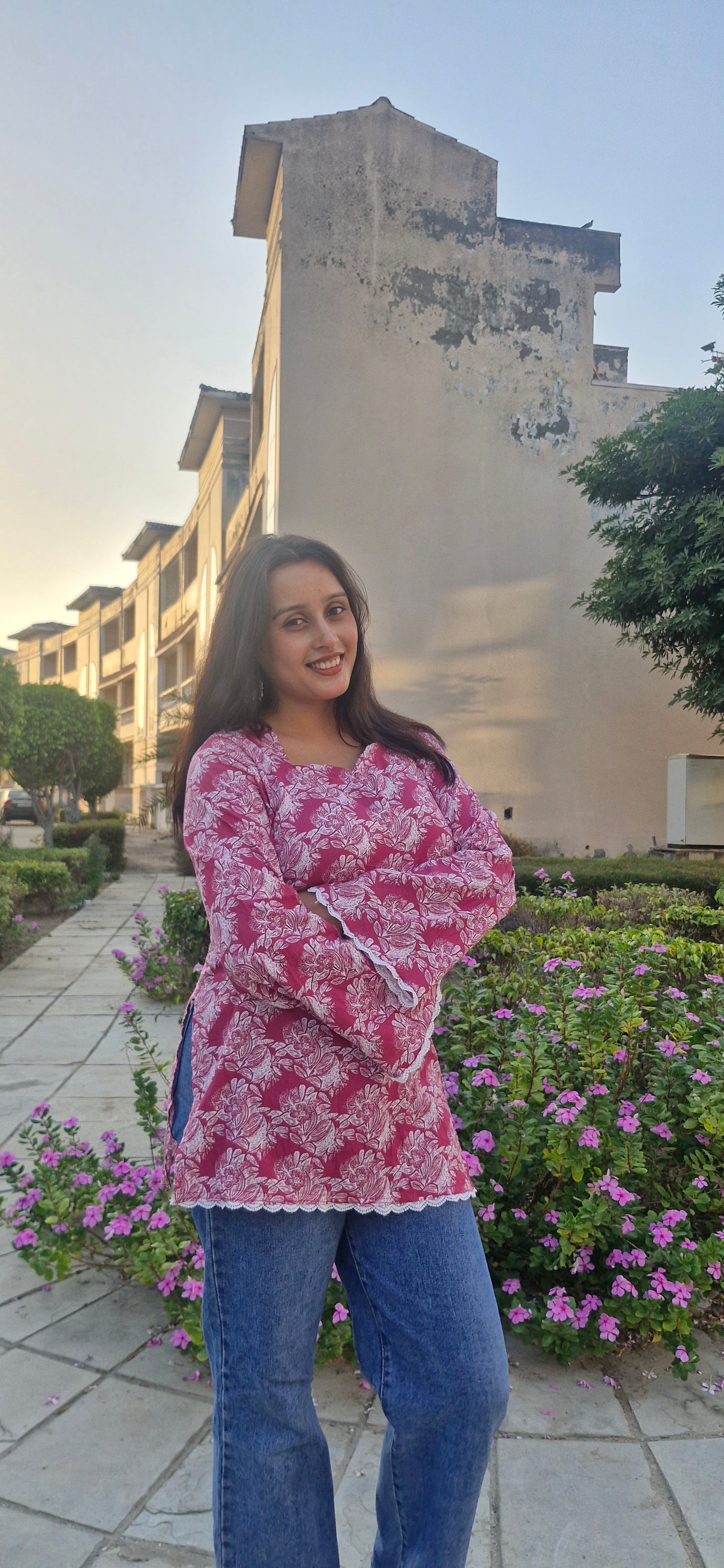 Women’s Rayon Floral Print Sweetheart Neck Backless Kurti with Bell Sleeves – Ethnic & Casual Wear