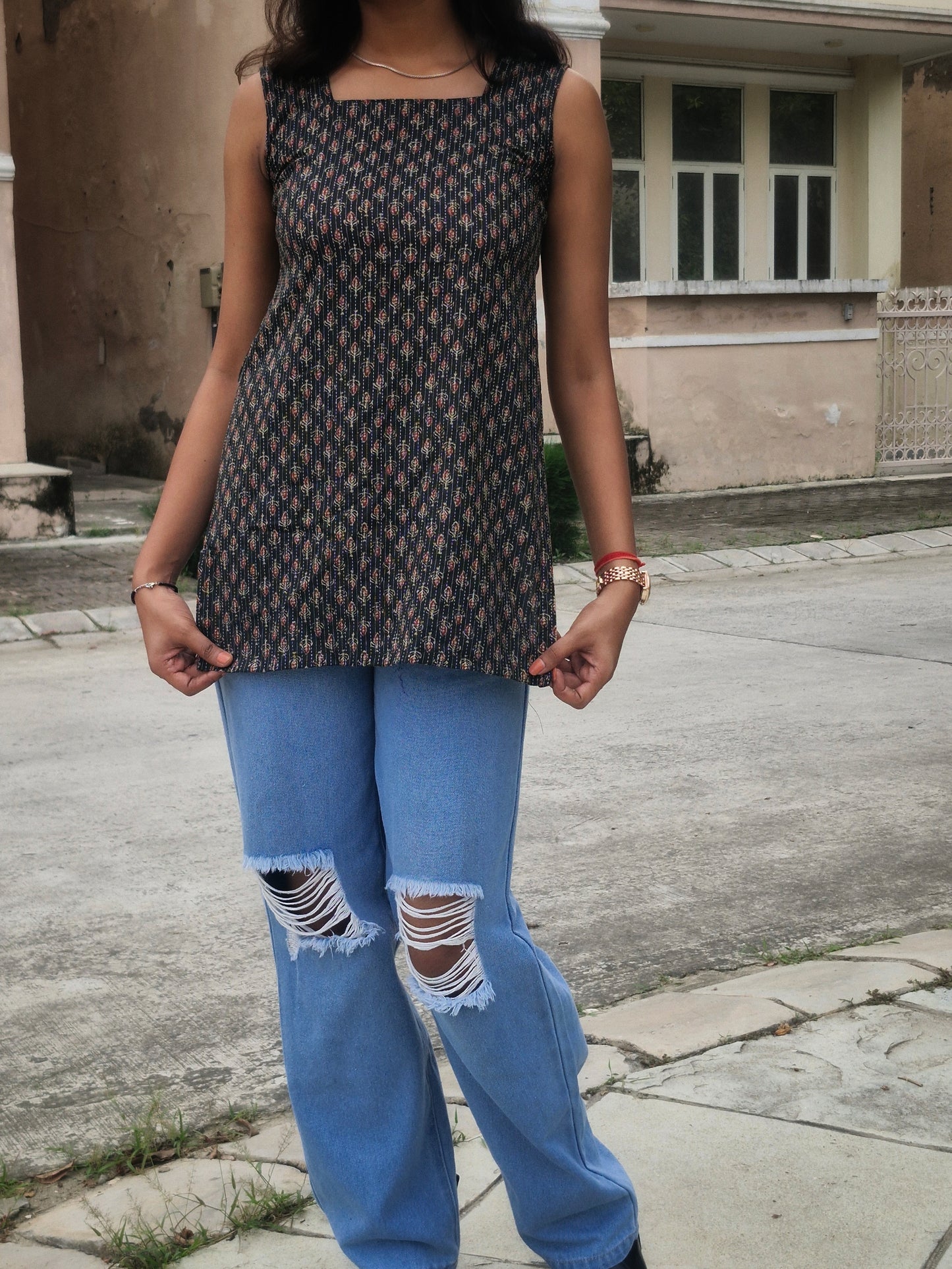 Indiraa - Trending Women’s Backless Short Cotton Kurti | Olive Green Sleeveless Kurti Top for College & Office Wear