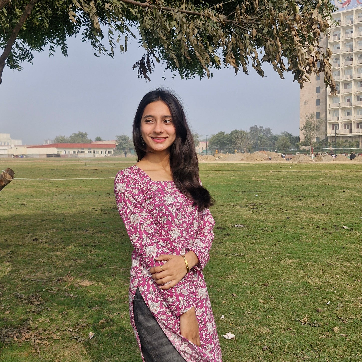 Women Cotton Printed Long Backless Kurti with Square Neck, Full Sleeves & Tie-Up Back