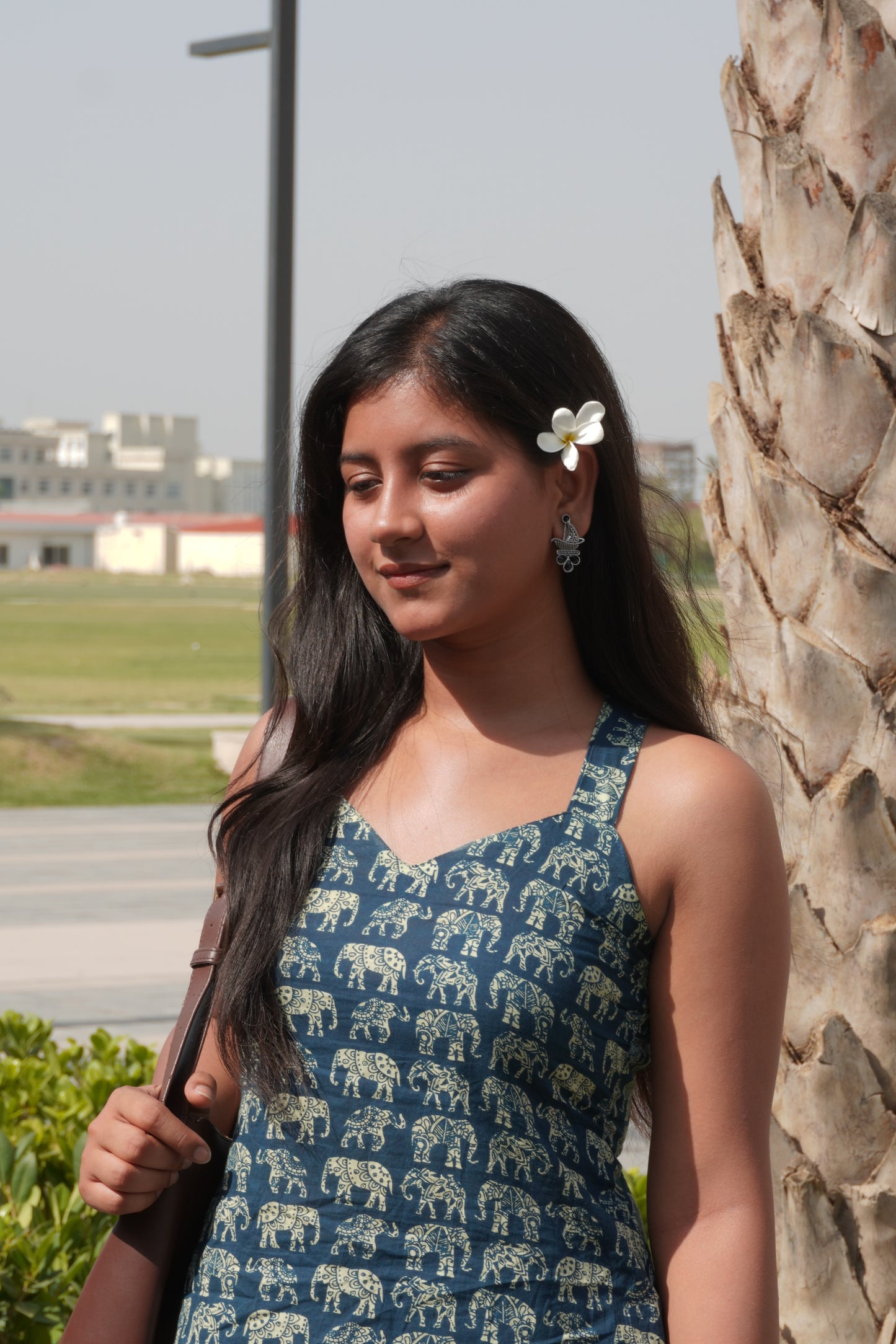 Elephant Print Cotton Backless Kurti – Sleeveless Cross-Back Summer Top