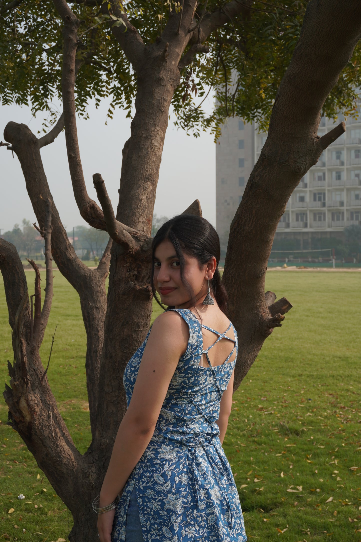 Blue Floral Cotton Short Kurti with Corset Back – Square Neck Sleeveless Kurti for Women