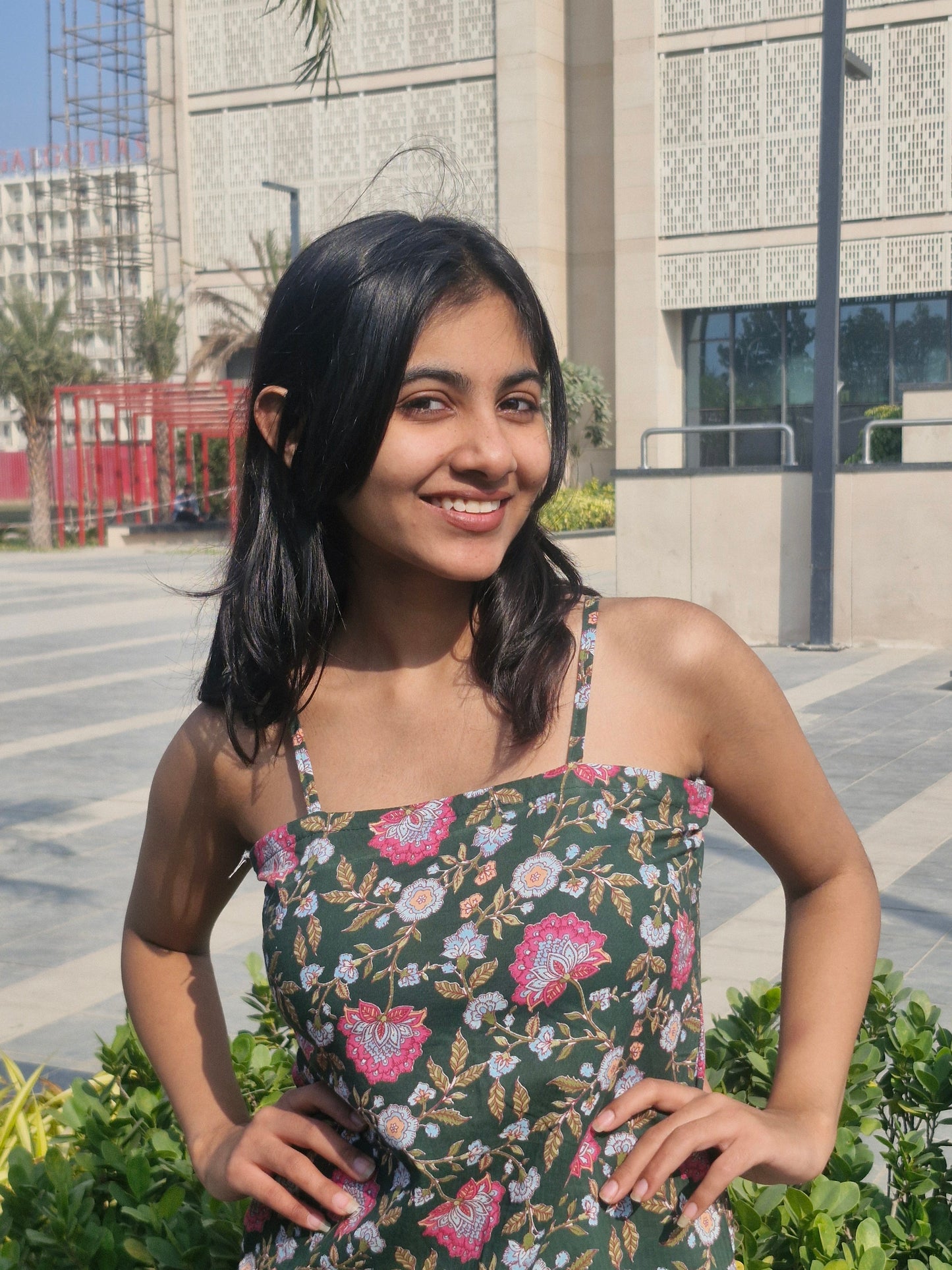 Green Floral Print Cotton Sleeveless Short Kurti for Women