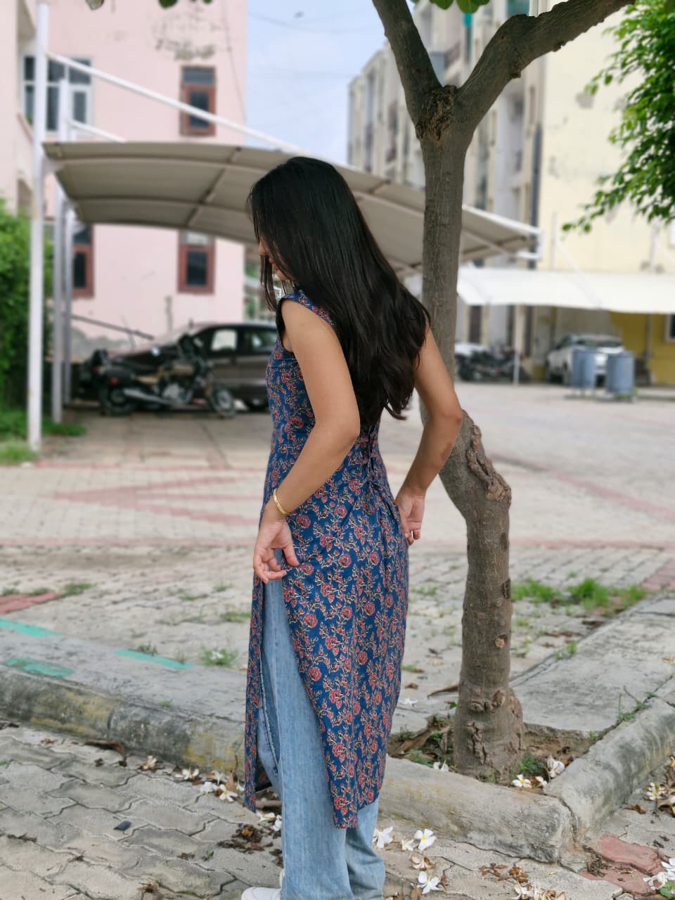 Tavisha - Women’s Long Sleeveless Kurti with Corset Back – Elegant & Stylish Fitwear