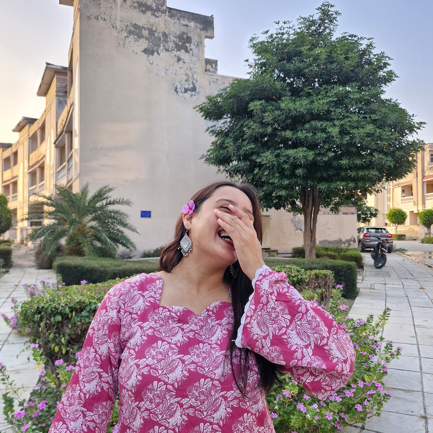 Women’s Rayon Floral Print Sweetheart Neck Backless Kurti with Bell Sleeves – Ethnic & Casual Wear